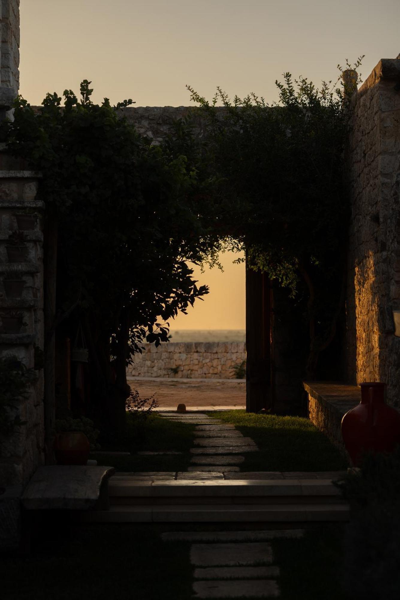 Masseria San Paolo Grande Hotel Ostuni Exterior photo